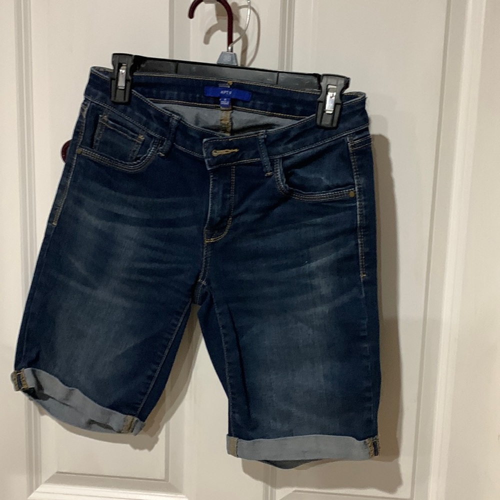 Apt 9 size 6
